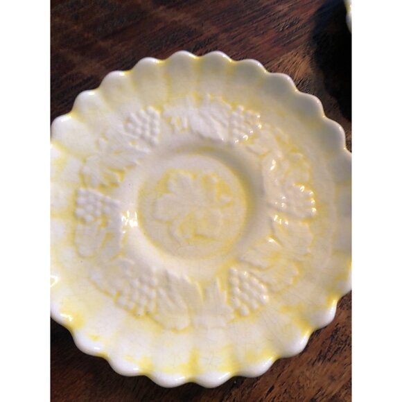 2 Vintage Yellow Vinyard Tea Cups - Picture 8 of 10